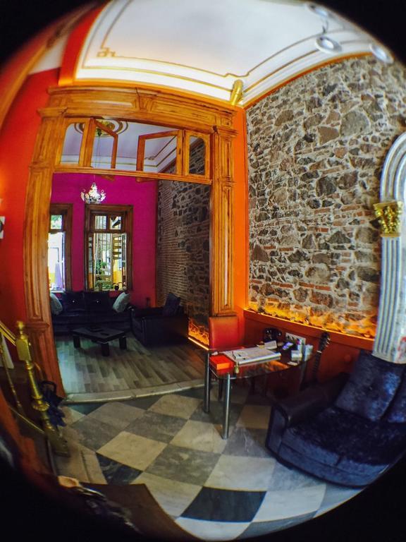 إزمير Laguna Otel Pansiyon المظهر الخارجي الصورة
