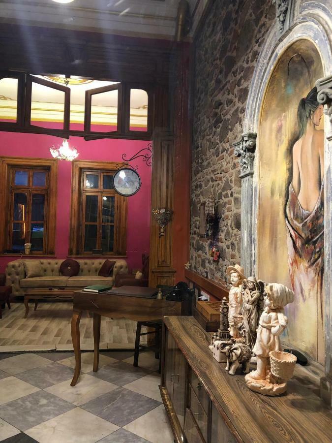 إزمير Laguna Otel Pansiyon المظهر الخارجي الصورة